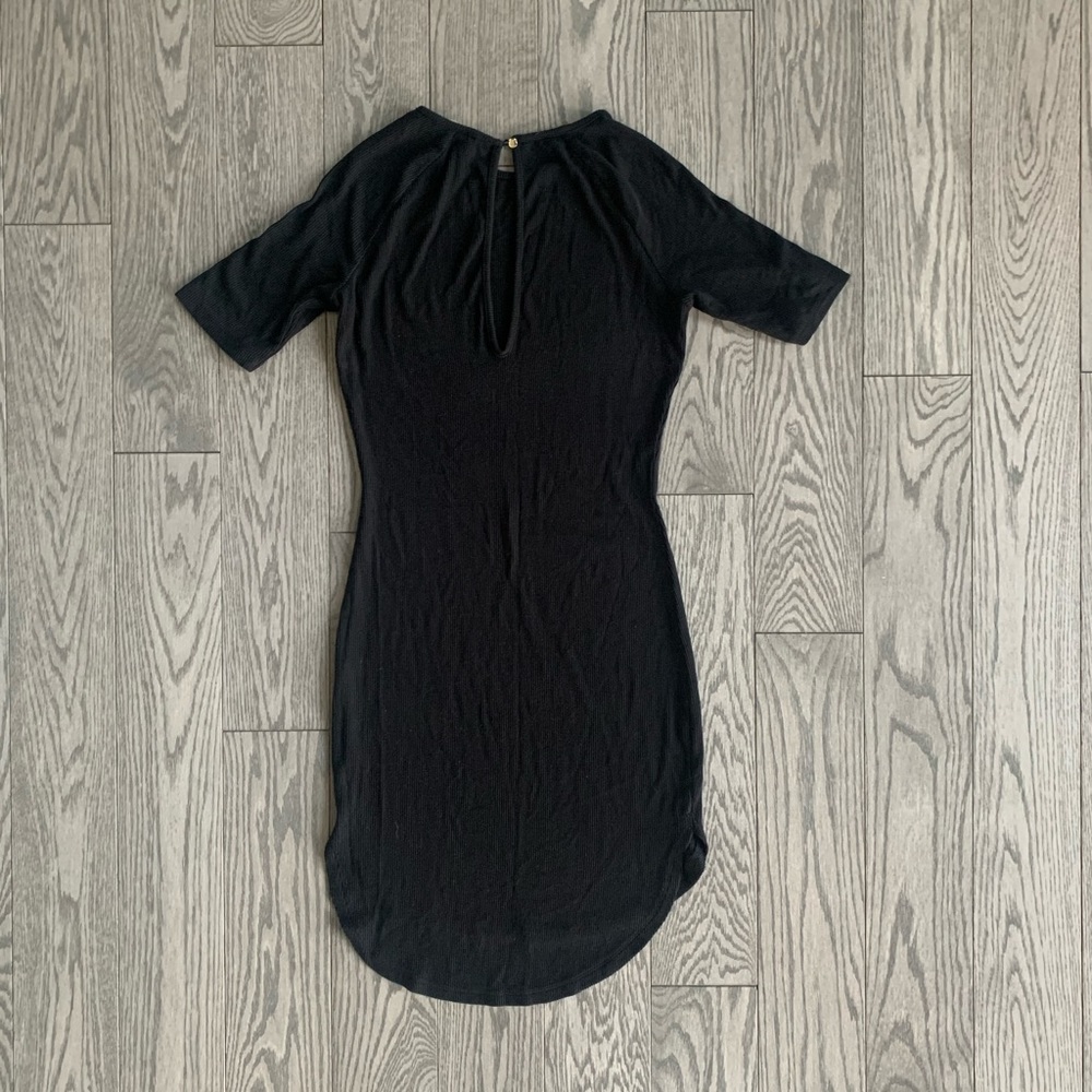 H&M Dress👗🖤✨ - Picture 2 of 5